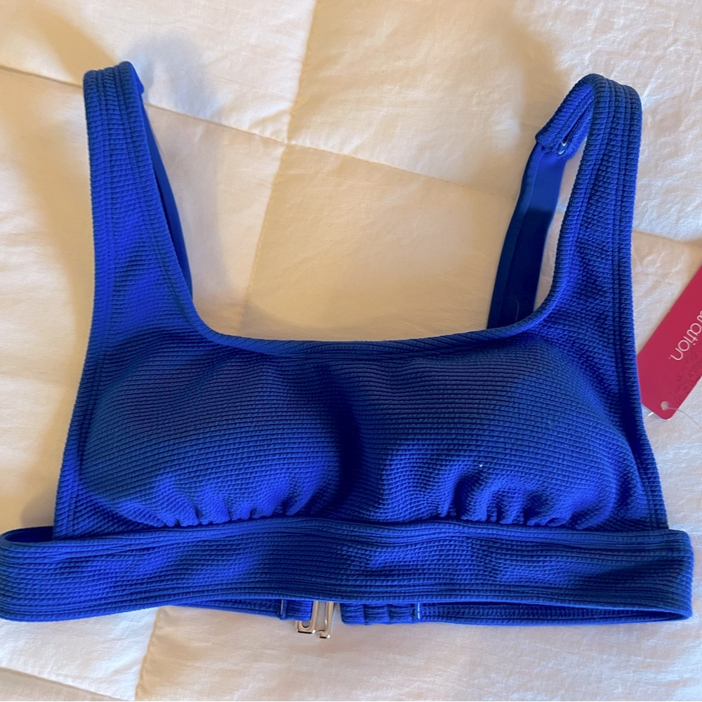 Blue Bikini - Picture 2 of 7